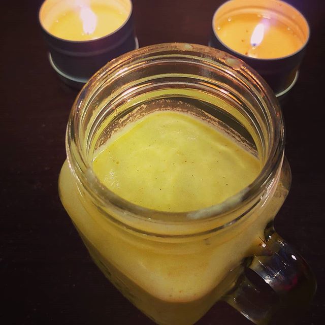 Pepperfull9's tweet photo. Vanilla Bean Pineapple Antioxidant Smoothie 🍍
.
.
Ingredients:
1 c fresh pineapple
1c frozen Golden Berry fruit blend (Costco)
1/2 fresh lemon, peel removed
1 c full fat coconut milk
2 tbsp MCT oil
2 tbsp Keto creamer (Costco)
1 tsp vanilla bean powder
1/2 tsp pink Himalayan… https://t.co/ZqmXq0h6sG