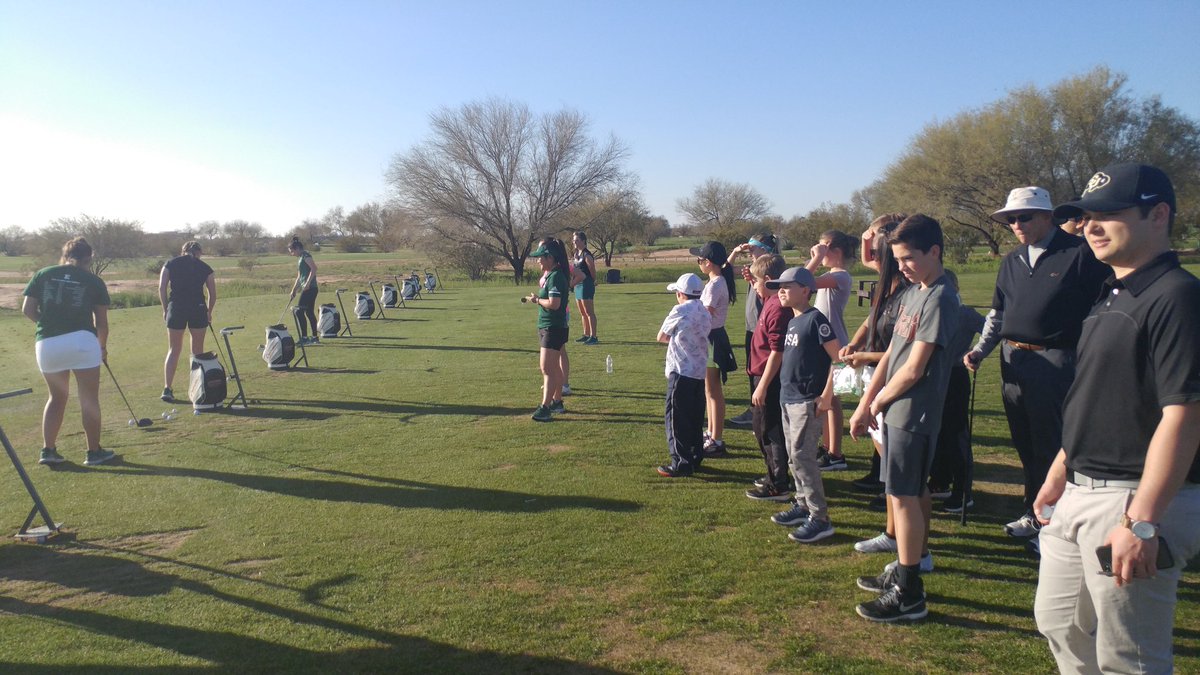EMUWomensGolf's tweet image. What a great experience with The First Tee of Phoenix at Talking Stick Golf Club. #future of #Golf @TheFirstTeePhx #EMUEagles