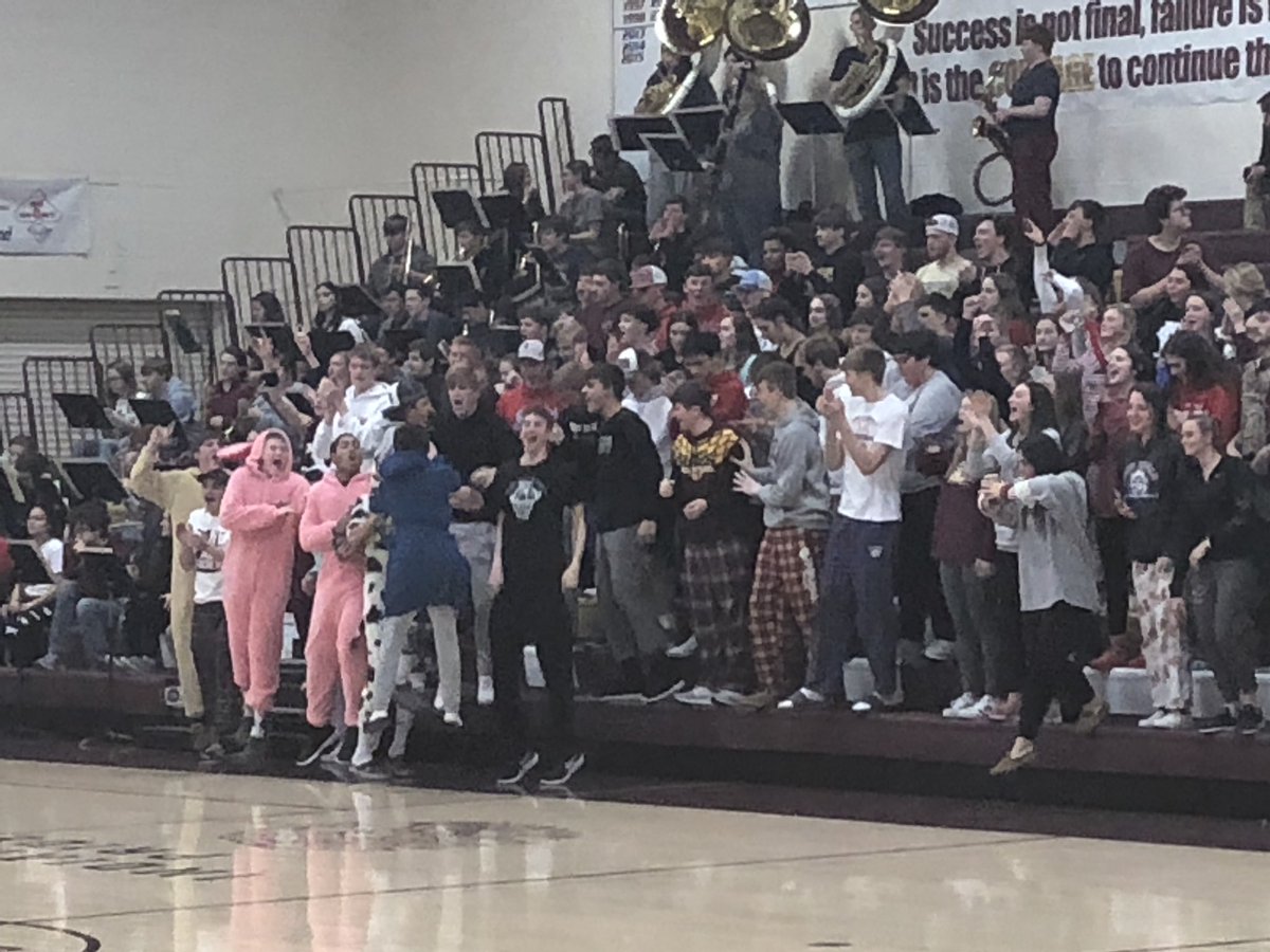 Hays varsity girls defeat Kapaun Mt. Carmel 62-48.