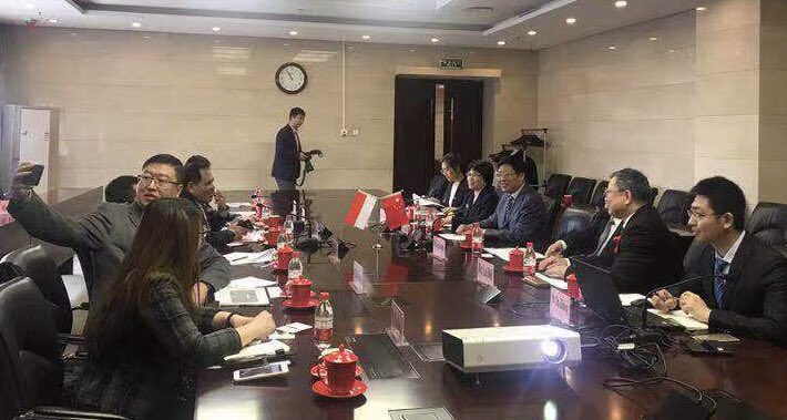 KBRI_Beijing's tweet image. 2.#Dubes RI juga berkesempatan meninjau CETC Innovation Center dgn bbg keunggulan teknologi high-end spt total solution Disaster Early Warning Management, Integrated Public Security System, Smart City, Air Defense C4ISR System serta teknologi lainnya #iniDiplomasi #RintisKemajuan