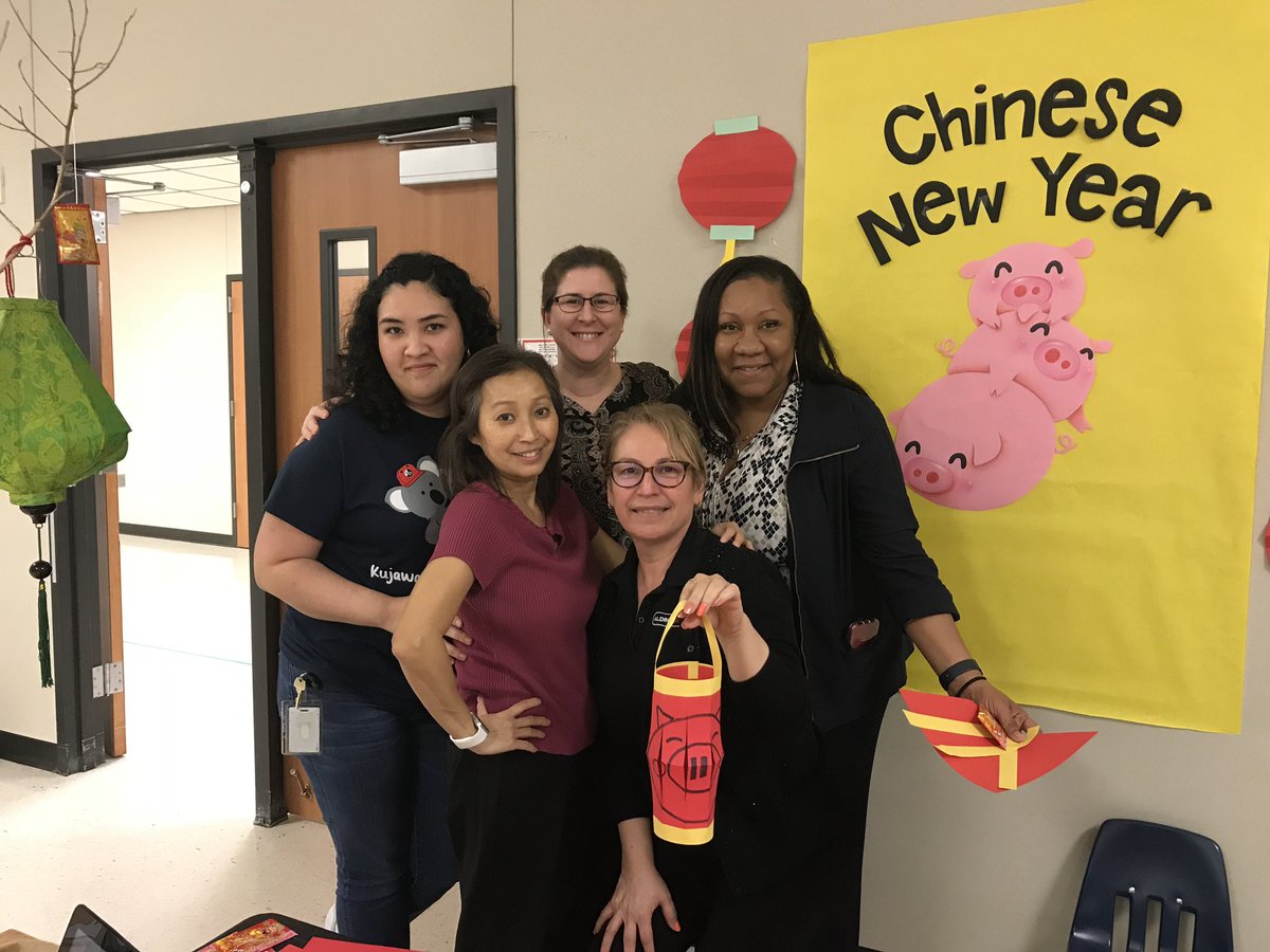 Mrs. Baehr (@mrsbaehrskinder) on Twitter photo Great night.. we even saw some people from our neighbor @kujawaeagle ! #teamworkmakesthedreamwork <a href="/kujawaecpk/">Kujawa EC/PK/K School</a> <a href="/niecyyd3/">Andrea Davis</a> <a href="/drgoffney/">Dr. LaTonya M. Goffney</a> @prettylbnaka #Allin4Adline #familystreamnight #IBPYP Great night.. we even saw some people from our neighbor @kujawaeagle ! #teamworkmakesthedreamwork <a href="/kujawaecpk/">Kujawa EC/PK/K School</a> <a href="/niecyyd3/">Andrea Davis</a> <a href="/drgoffney/">Dr. LaTonya M. Goffney</a> @prettylbnaka #Allin4Adline #familystreamnight #IBPYP