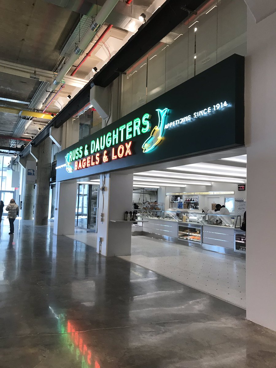StephWilchfort's tweet photo. Congrats to our friends @RussAndDaughter on their new store @BklynNavyYard #Building77! We stopped by for the best #babka, #blintzes & #bagels not to mention THE FISH, which is everything. The @brooklynkids love you guys. #brooklynfood #jewishfood #appetizing https://t.co/eUTVmgiAlZ