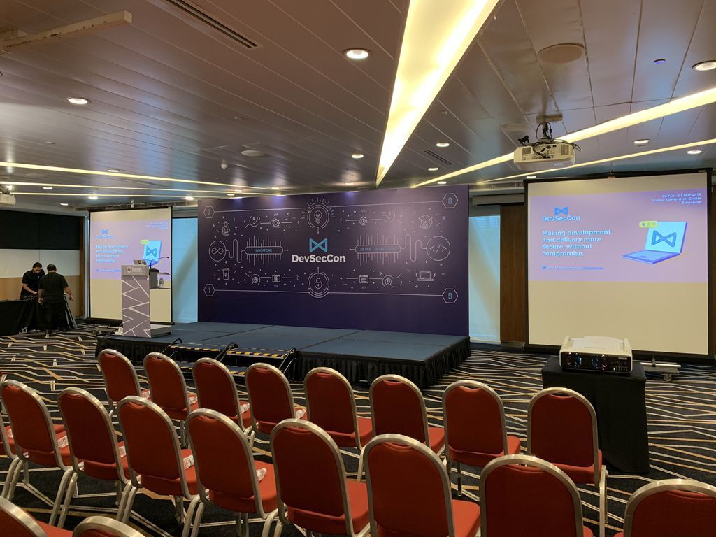 AraidoHQ's tweet photo. We are looking forward to be at DevSecCon Singapore 2019 for the next 2 days. Looking forward to catch up and exchange knowledge!  #community #devsecops #singapore #DevSecCon @F_Raynaud @SumanS0urav https://t.co/WQMV0VdzAg