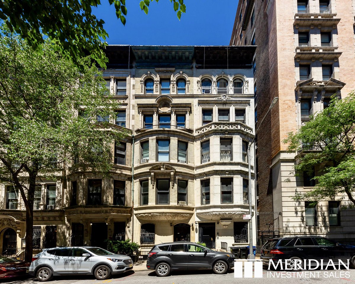TeamDoshi's tweet photo. Teamwork! We closed the deal with David Schechtman Abie Kassin & Lipa Lieberman of @MeridianCapLLC on 317 West 108th St. This Upper West Side property is a historic pre-war apartment building with 6,154 SF.
Closed for $3.05M!
#Closeddeal #TeamDoshi #Investmentsales #wekeepclosing https://t.co/Nza7snP75T