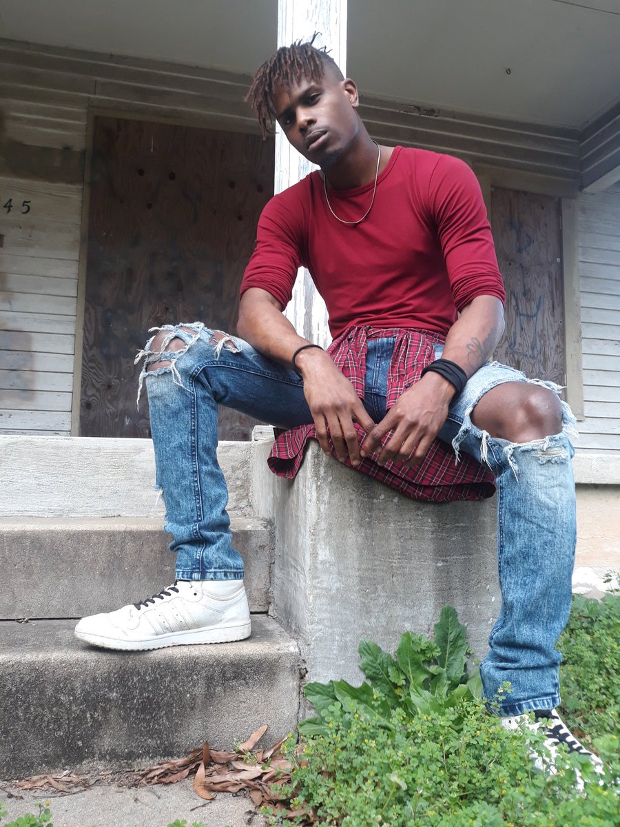 SuperTheNatura1's tweet photo. #music #blackmodel #superthenatural #justwaitonit #Naturalflowent #musicartist #MyASU #myaum #skgee #troyu #TU #aurburn #California #atlanta #Detroit #Chicago #China #MyASU22 #hiphop #blackmodel #dreadheadmodel #locedin #modeling https://t.co/qaOCJnPmnx