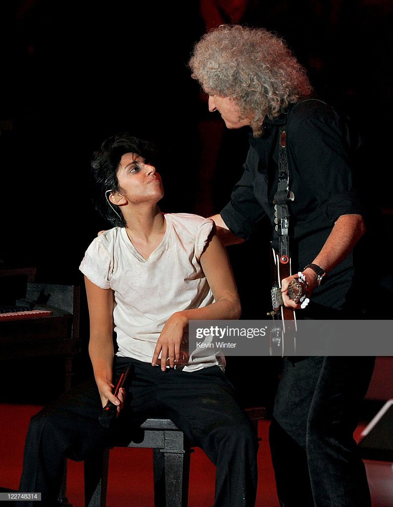 joemazzy's tweet photo. Get someone who looks at you the way Brian May looks at Lady Gaga https://t.co/ms48mHLpFJ