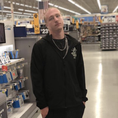 mge1993's tweet photo. #NewProfilePic https://t.co/R82J756OQa