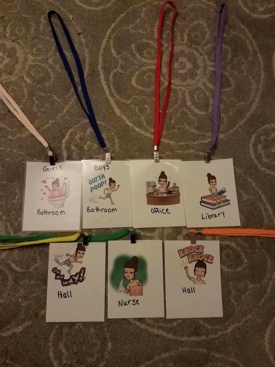 RachelTownson2's tweet photo. Earlier this week in my Technology in the Classroom class we did a Bitmoji project. Safe to say I'm pretty proud of how it turned out #SC356 https://t.co/duxS2z5giQ