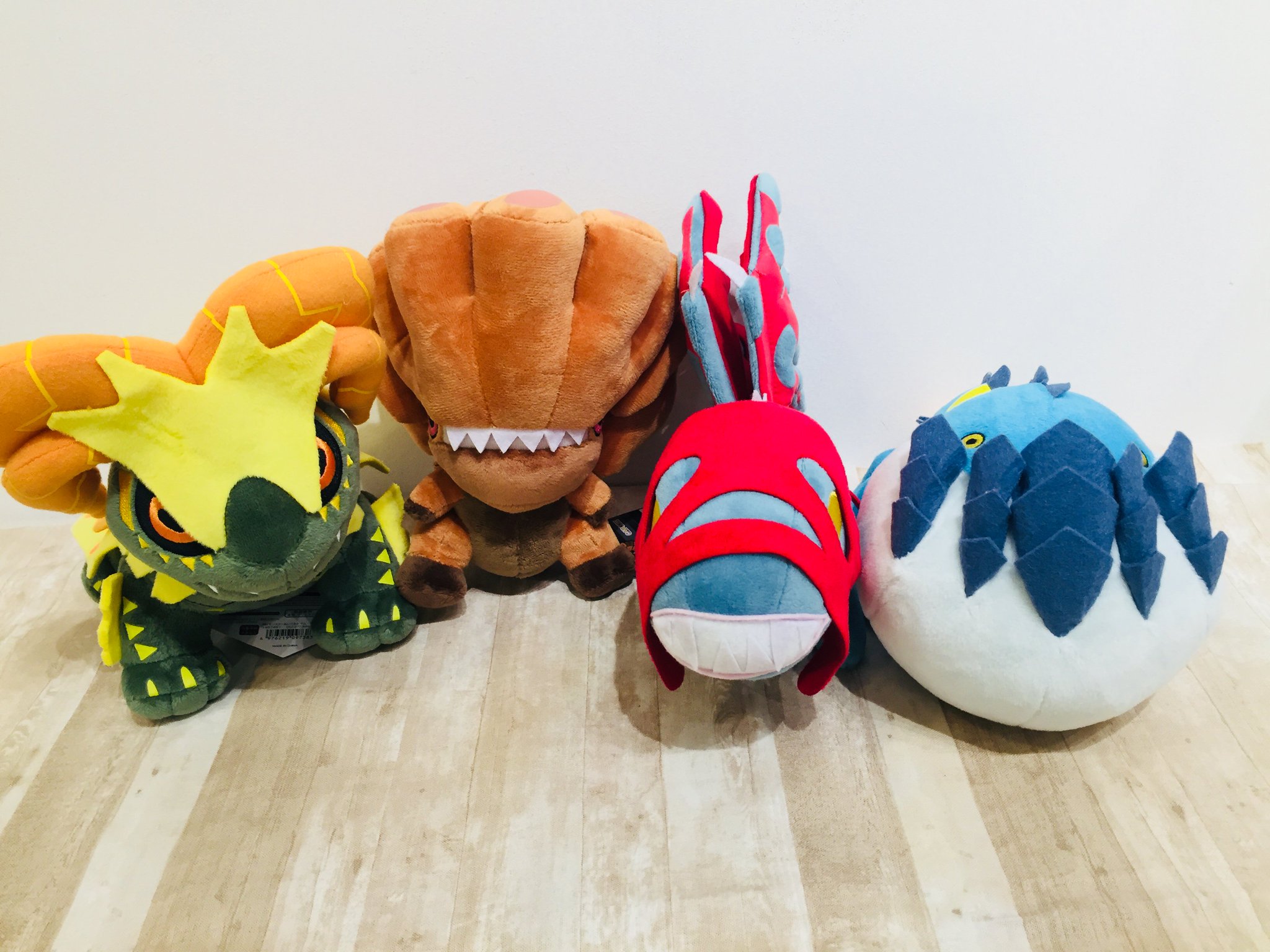 しょうとろ　ボルボロス　ぬいぐるみ　モンスターハンター　#1 D0doG-6U0AERHN6.jpg:large