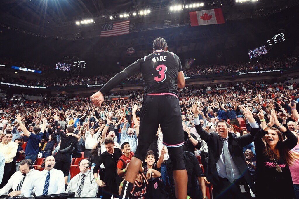 Ballislife's tweet photo. D Wade is an icon🔥🔥 https://t.co/SoJP8xzx3Y