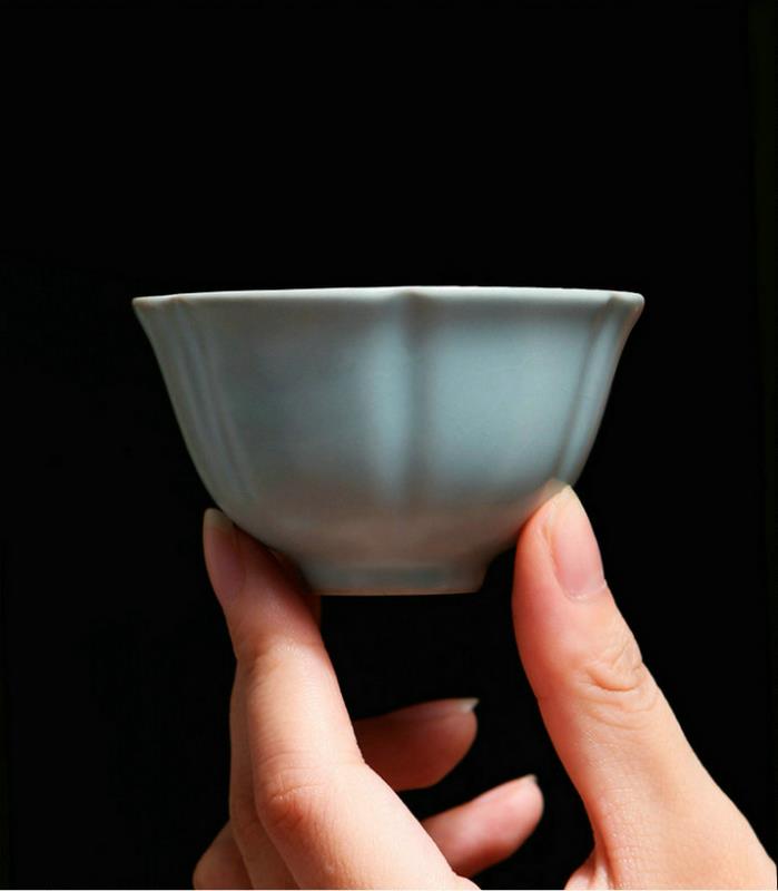 kingteamall's tweet photo. RuYao (Ru Kiln) Porcelain Tea Cup
.
#ruyao #teacup
#teawares 
#kingtea
#kingteamall
.
#teasets #teatools #porcelain #china #tealife #teatime #teasession  #чай #お茶  #プーアル茶　#차  #شاي #cha #茶 #普洱茶 https://t.co/1SDyvL5H1F