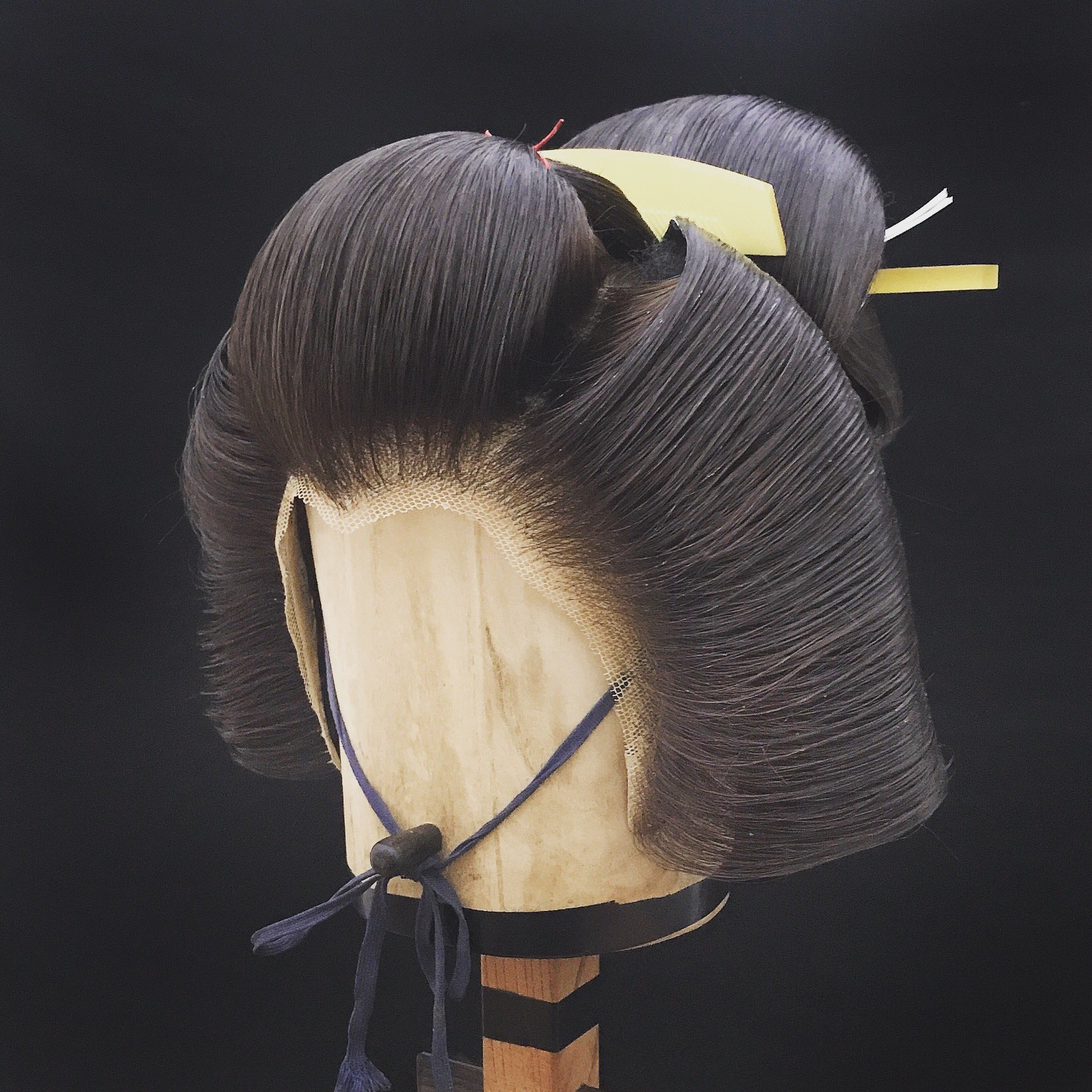 Twitter 上的 Miyabi 芸妓島田 芸妓さん 芸者 の髪型 島田髷の中に笄 こうがい を挿します 粋に結いたい髪型 お正月は稲穂を付けて黒紋付を着ます 芸妓 日本髪 T Co Ikpkj3irmf Twitter