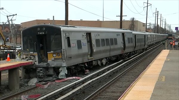 Lirr Port Jefferson Latest News Breaking News Headlines Scoopnest