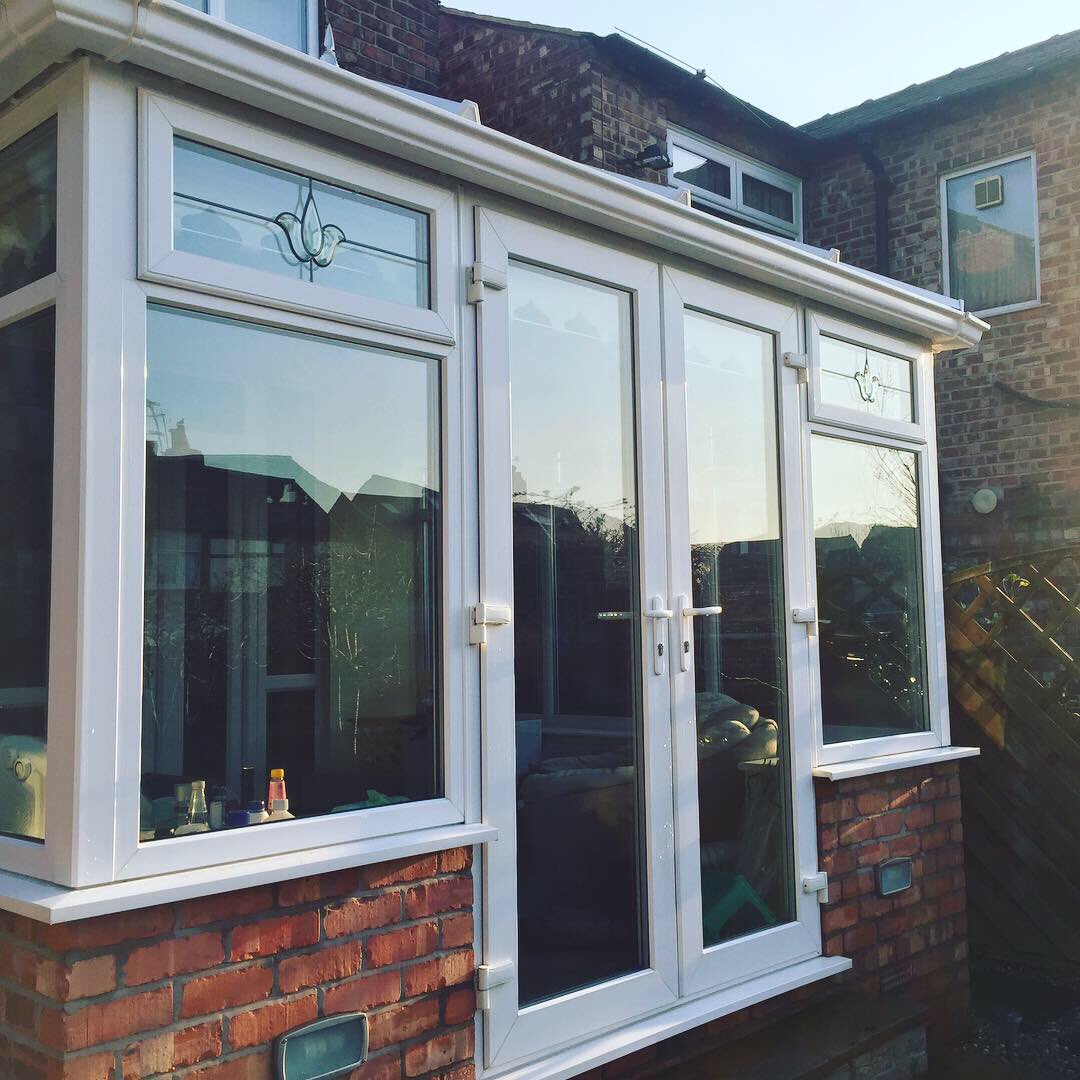 Trucleanplus's tweet photo. Tough day on this conservatory that has never been cleaned but with the right chemicals and plenty of elbow grease we managed to get it back to its best 🏡 #cheadle #Stockport #wilmslow #altrincham #conservatory https://t.co/OhxjAzi3VK