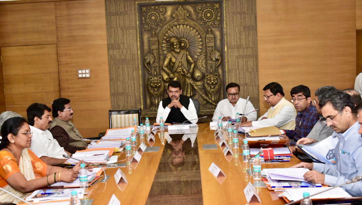 CMOMaharashtra's tweet photo. CM @Dev_Fadnavis chaired 147th Authority meeting of Mumbai Metropolitan Region Development Authority at Vidhan Bhavan, Mumbai last evening. 
Minister Prakash Mehta and Mayors of various Municipal Corporations were present. https://t.co/ttjLwyk7V0