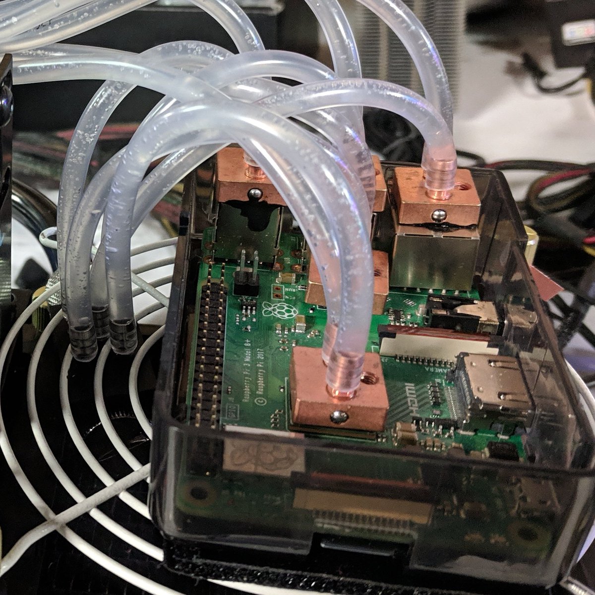 ModMyMods's tweet photo. When we say we Water-cooled we mean all of it :D
Our own #BIGKevin set up a little cooling unit for the Raspberry Pi - more details to come ;)
#watercoolingpart #watercooling #raspberrypi #minicooling #Sff #smallform #minibuild #Liquidcooled #Liquidcooling #Pi #MCXblock https://t.co/qp2qtsjqEW