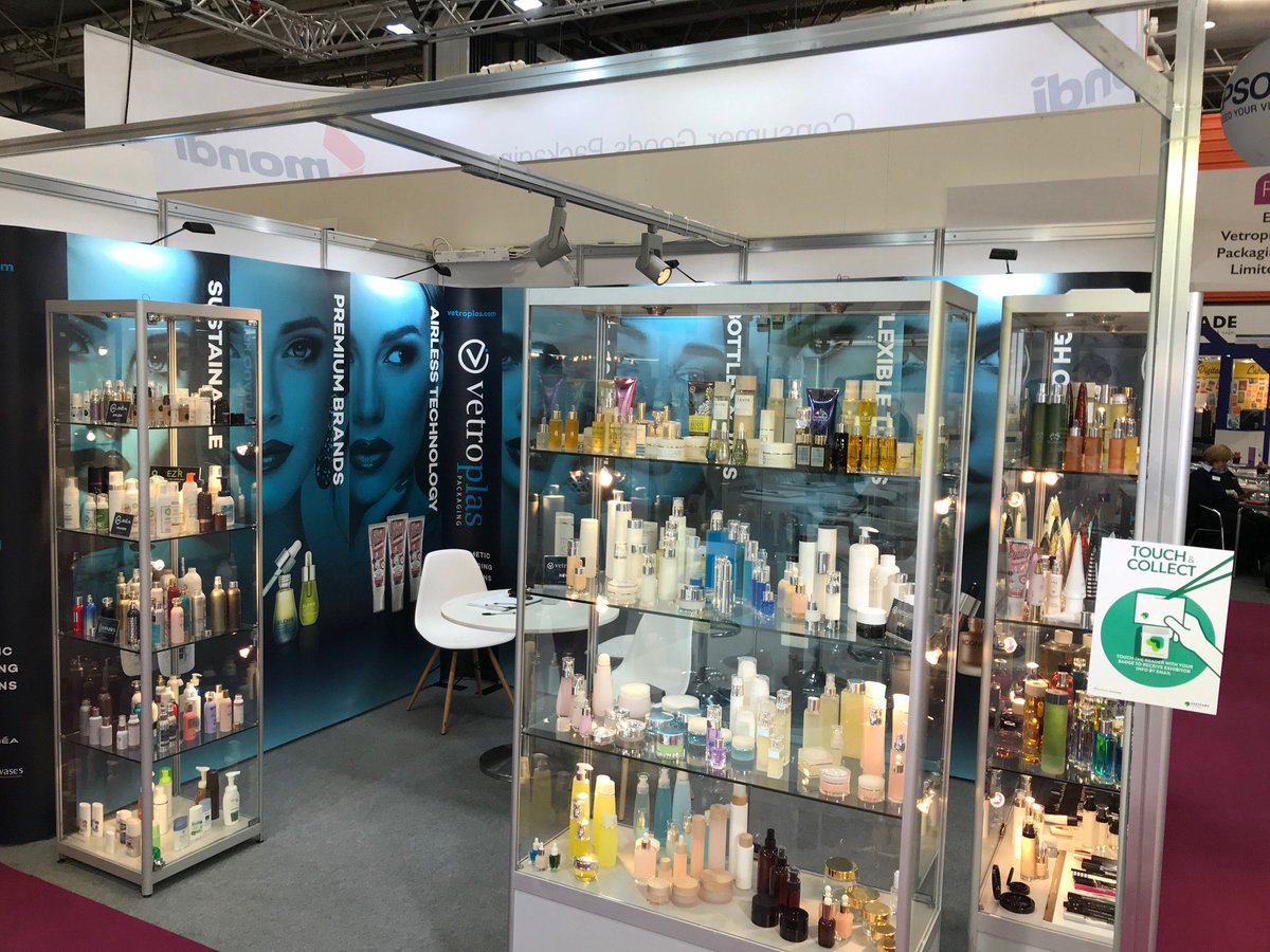 Vetroplas's tweet photo. Our team are looking forward to seeing you at the Packaging Innovations exhibition at the NEC today.

The new stand is looking pretty flash! https://t.co/i0QK2llN63