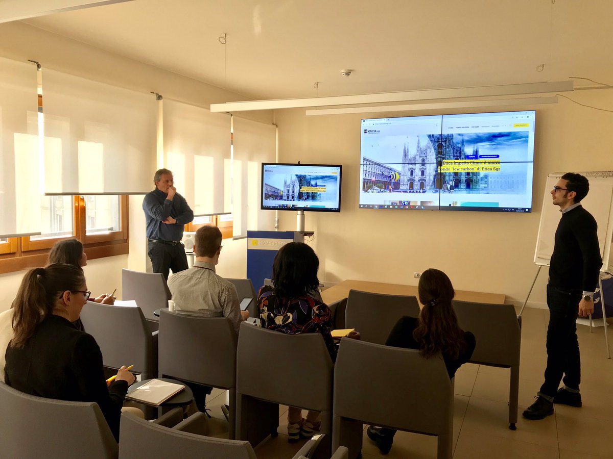 Oggi abbiamo il piacere di ospitare un workshop generativo con un gruppo di #millennials. Obiettivo: analizzare il nuovo sito eticasgr.com e capire come migliorarlo. La strategia: #Kaizen, miglioramento continuo. Con noi <a href="/CSRnatives/">CSRnatives</a>.