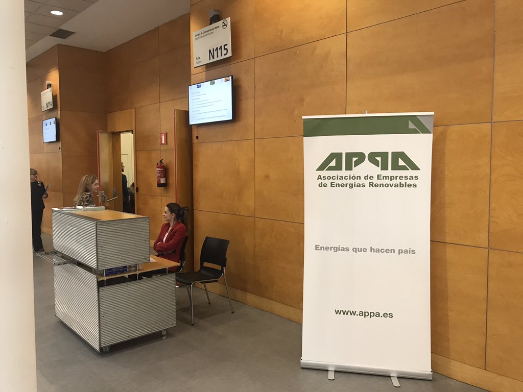 APPA_Renovables's tweet photo. Todo preparado para la primera de las jornadas técnicas que organizamos en la sala #N115 de @FeriaGenera. La primera ponencia correrá a cargo de @Afi_es que nos hablará del balance #SocioEconomico de la #Biomasa en España. ¡Os esperamos! https://t.co/MtoOEG3PoM