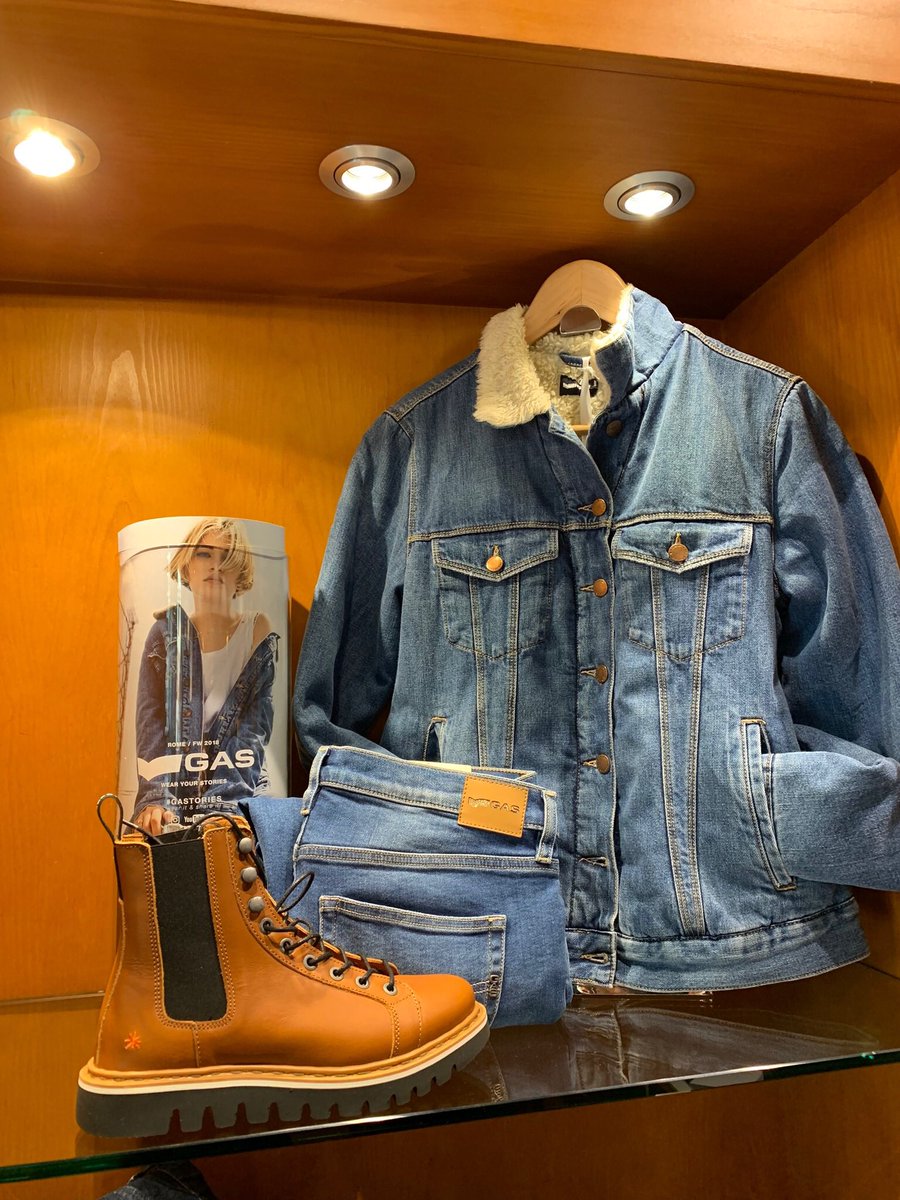 envidiasanashop's tweet photo. Estamos #liquidando la #temporada de #invierno hazte con un #chollo este es el momento!! https://t.co/s03A4x8YzZ
