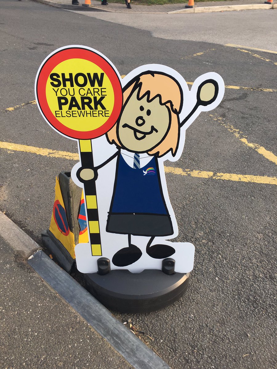 TravelSmartSoT's tweet photo. Happy to support #PrioryCEPrimary launch their safer parking campaign with the help of a #RoadSafetyGrant from @StaffsSafeRoads @HealthySoT https://t.co/p6oJUegIrb