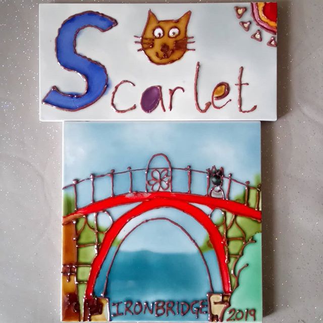 Beckenham_Mummy's tweet photo. Kids were super excited to have these turn up today.
It was such a great craft, can't wait to visit Ironbridge again to increase our tile collection... At this rate we will be able to re-tile the whole bathroom!
#ironbridge #jackfieldtilemuseum #tilecraft #kidscrafts #handson # https://t.co/p9Zx5Czw3z