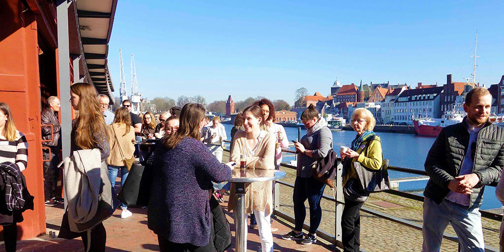 TZL_Luebeck's tweet photo. Digital durchstarten mit dem eigenen Unternehmen - eine gelungene Veranstaltung von #Facebook, @Cluster_DiWiSH und der @IHK_Luebeck #fbdigitaldurchstarten #mediadocks #OnlineMarketing #Digitalisierung #TechnikzentrumLuebeck #TZL #SocialMedia #ContentMarketing #MobileMarketing https://t.co/txWSkh6HYR