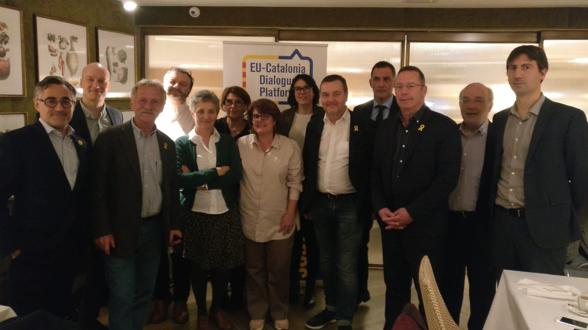 FreeRomeva's tweet image. Eurodiputats de diferents països avui són a Madrid per donar suport als presos! @EUCat_Dialogue #DemocracyOnTrial #judicialademocracia