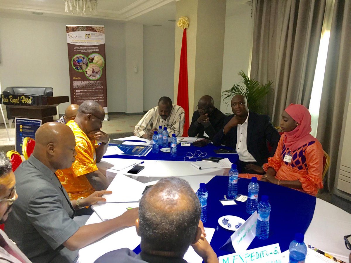 EIF4LDCs's tweet photo. En direct à Cotonou, 🇧🇯#Benin: Atelier régional du CIR .@EIF4LDCs, séance Suivi et Evaluation.
Cet Atelier souligne l'importance de la concertation entre pays + échanges de bonnes pratiques.

🔎En savoir plus sur nos valeurs uniques : https://t.co/1ibZgkNfMQ

#EIF4GlobalGoals https://t.co/gOUuOLZchV