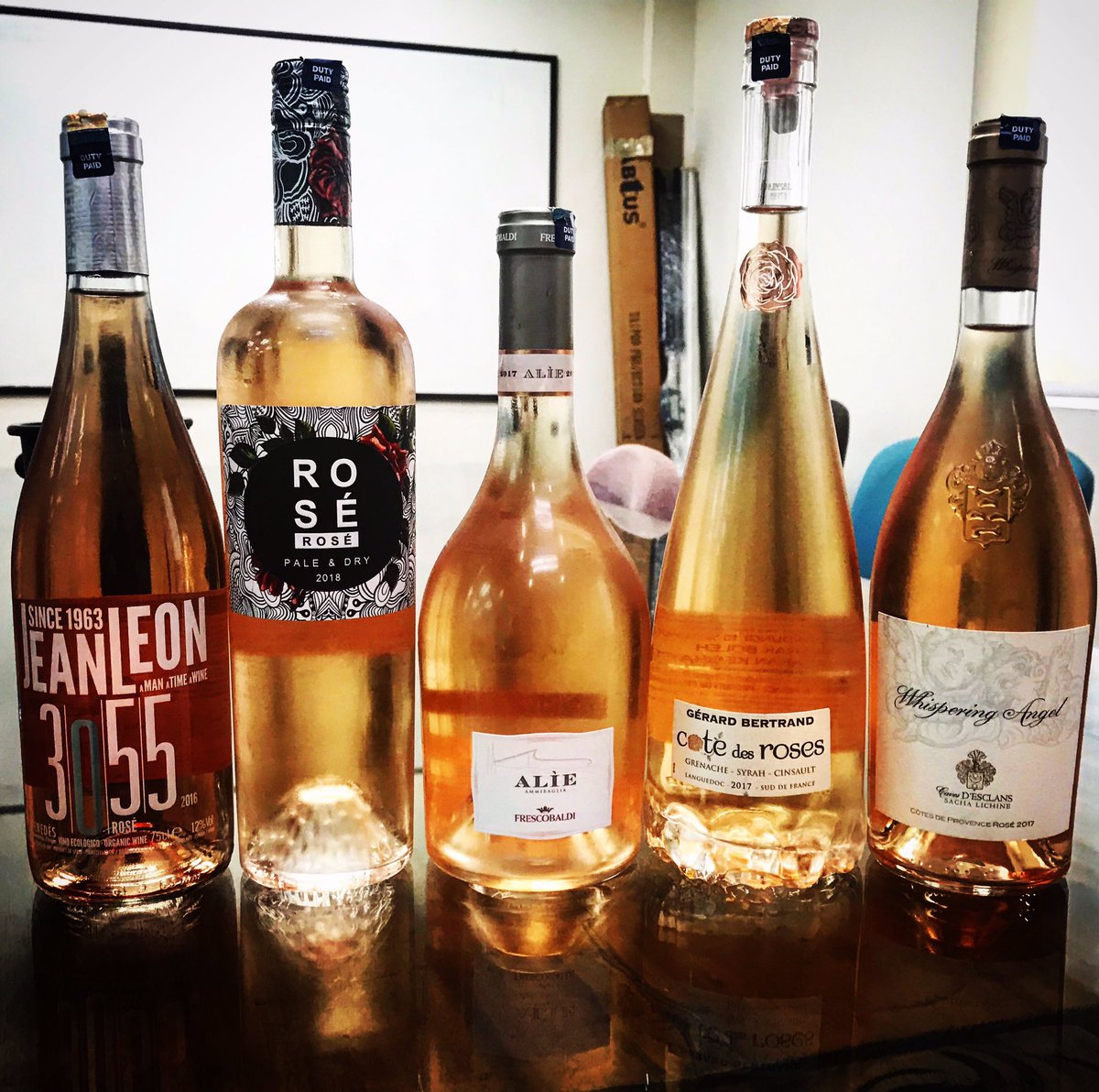 AlbertWines2u's tweet photo. Rose wines tasting at the office, great way for the team to get the difference between the various styles and grapes. Back to work now!  #winemalaysia #rosewine #penedes #kingvalley #tuscany #languedoc #provence #provencerose #wine https://t.co/L46QpAU5VD