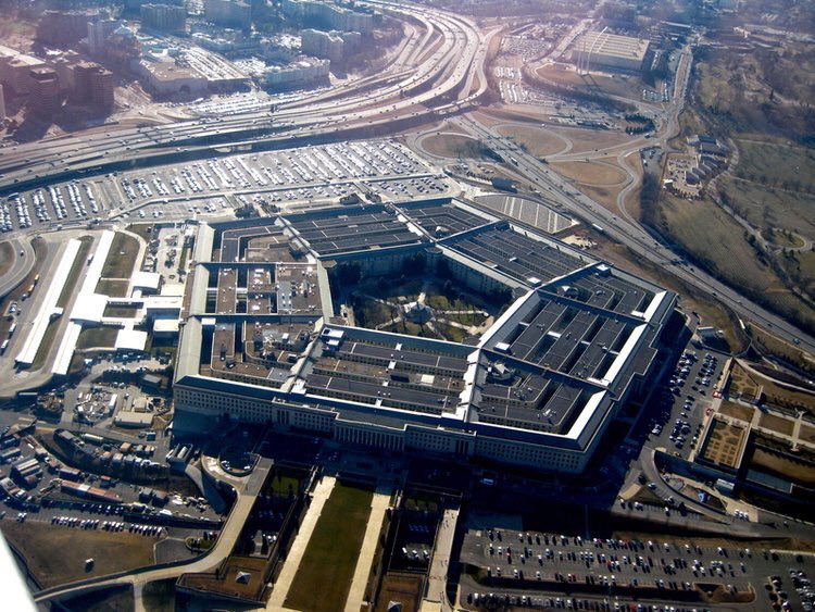 chestnutwalnut's tweet photo. Chestnut walnut to open improv training center in the pentagon https://t.co/ECdniJDmId