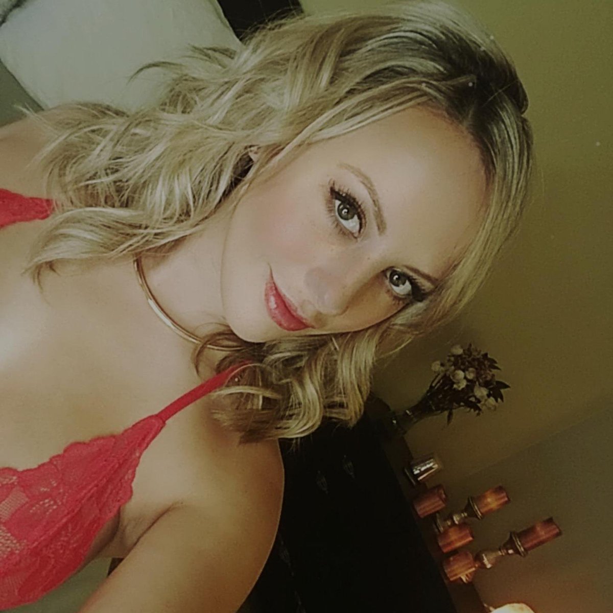 ImLiveReview's tweet photo. Join MsKristine for a Live Sex Chat at ImLive https://t.co/l3ymXo5e5F #imlive #camgirls #camgirl #sexy https://t.co/sXAu71Q3fK
