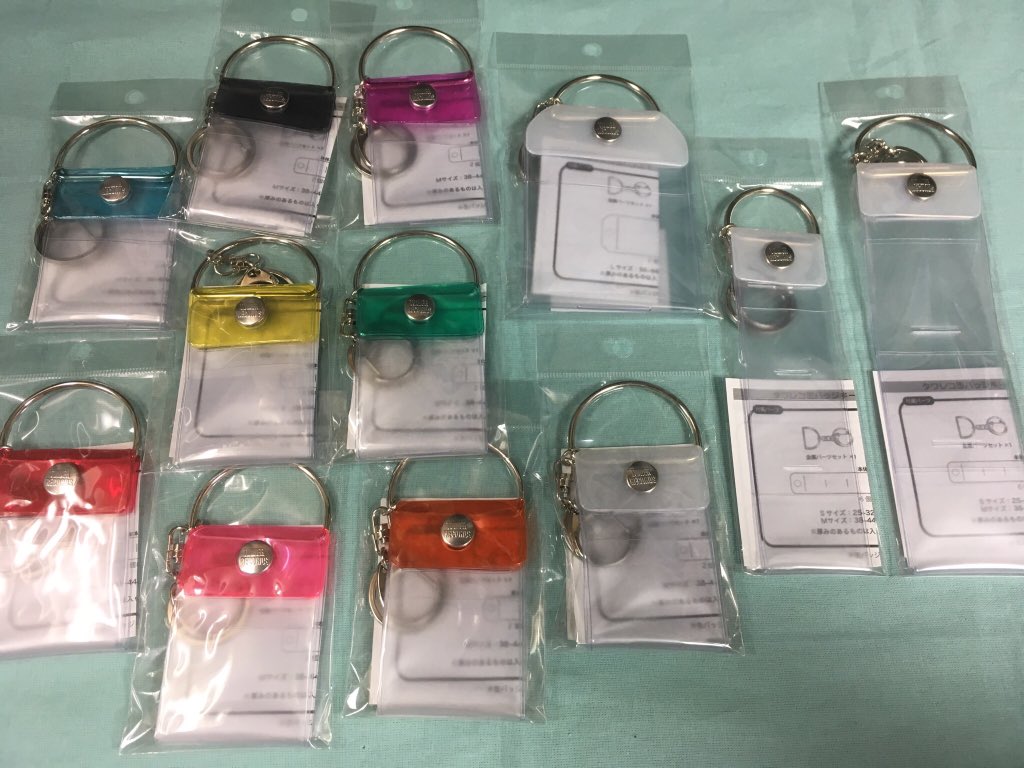 タワレコグッズ入荷!! コンサートやライブで持ち帰った銀テープを