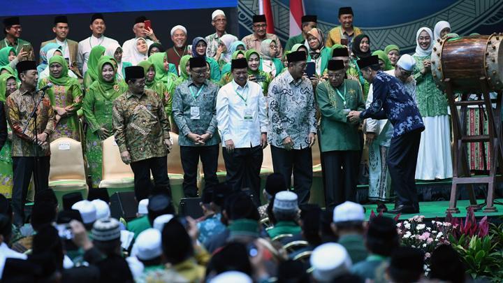 Jokowi Didoakan di Munas Ulama NU, Timses: Tanggung Jawab Moral harakatuna.com/jokowi-didoaka…