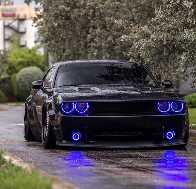 Carfluence's tweet photo. Like if you'd drive this! 😈 https://t.co/Hr26jQJFZQ