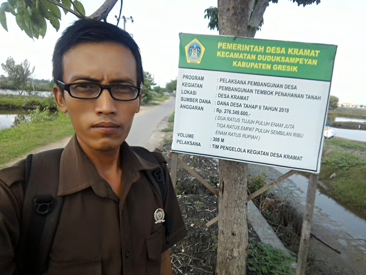 KorcamD's tweet photo. realisasi Dana Desa 2018, pembangunana TPT JPD, desa membangun Indonesia,
@BRIGADE017 
@Brigade01W 
@Brigade01BP 
@EkoSandjojo 
@MOCHSAICHU https://t.co/87DzLkVLEL