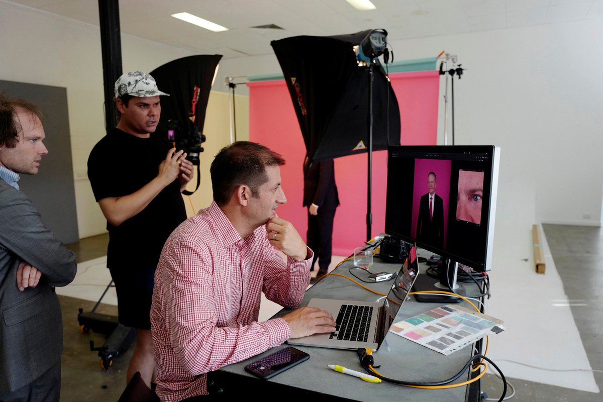 BlueTreeMelb's tweet image. This was a very exciting week at #BTS, we had world renowned artist @StudioThompson, who worked with us to create amazing #portraitphotos of Opposition leader @billshortenmp for @THEMONTHLY cover feature.

bluetreestudios.com.au/bill-shorten-d…

#studiohire  #corporateportraits @ErikOJensen