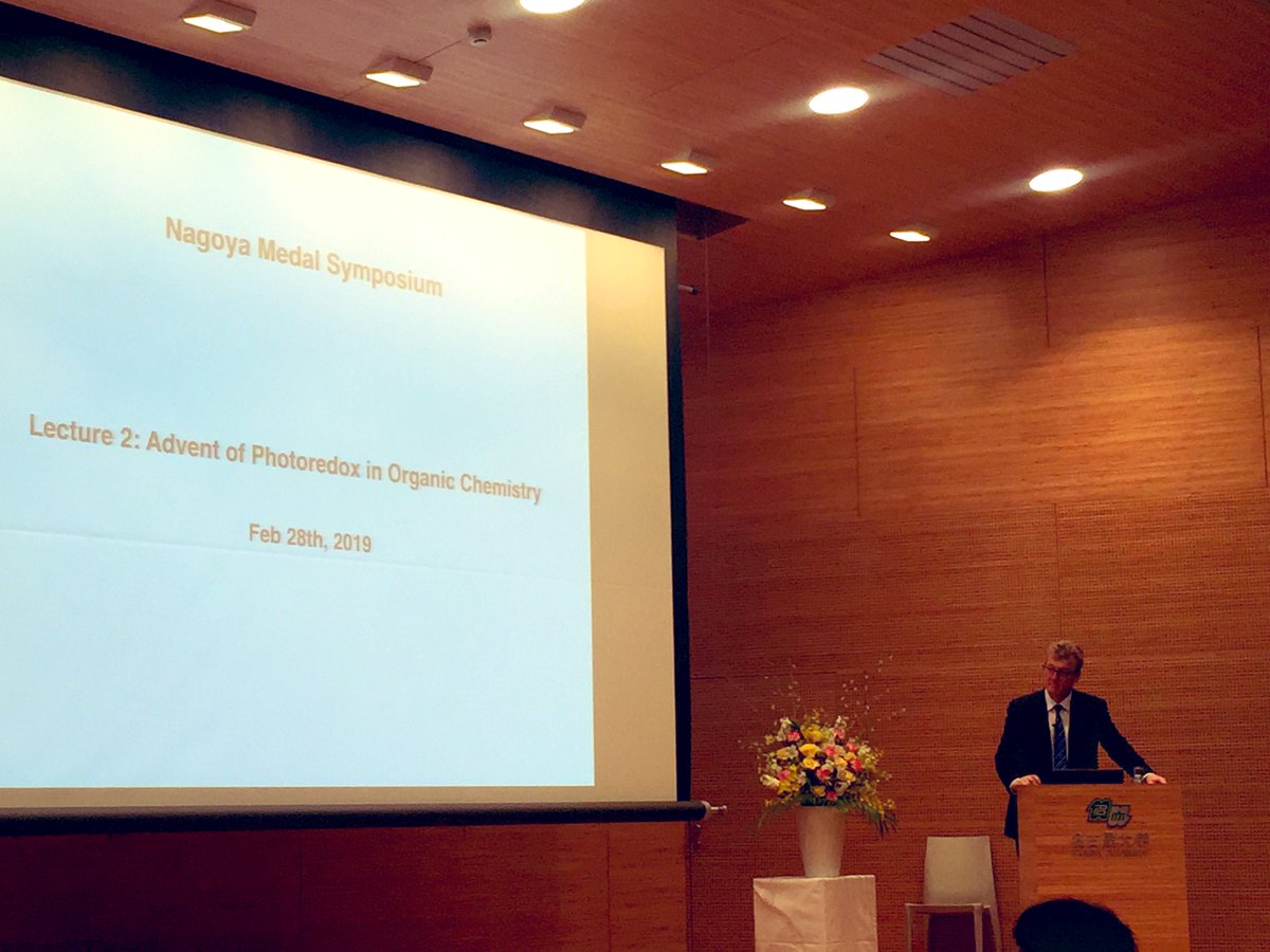 The second session of Prof MacMillan’s Gold Medal lecture on photoredox catalysis has just begun! #nagoyamedal
