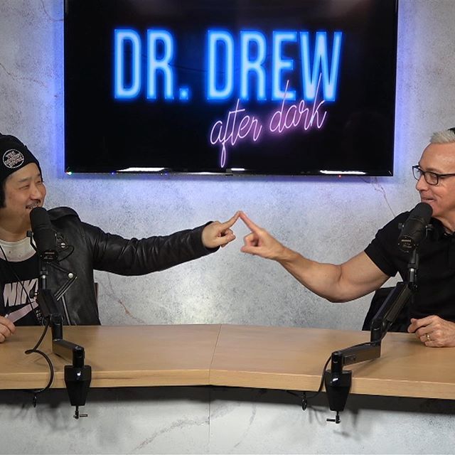 drdrew's tweet image. Coming at you Thursday when you wake up. Subscribe to get it first! Wakie Wakie! @drdrewafterdark podcast. go.drdrew.com/2H5i4WM