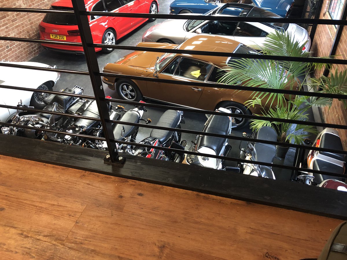 MotorbikeFactor's tweet image. A few great shots  if it’s bikes it has the #Motorbikefactory #ilkley.