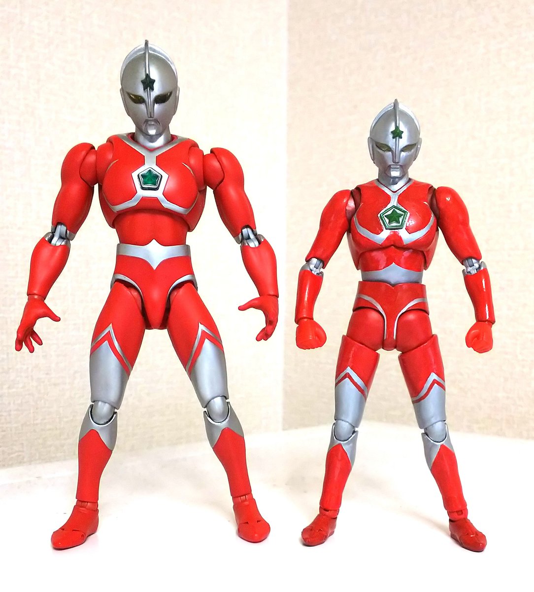 ベンジャミン22 على تويتر フィギュアーツ改造 ウルトラマンジョーニアス Ultra Actとの比較 これは思いの外 自分の作ったやつの方が好きかも 造って遊ぼ ベンさんのお造り ウルトラフィギュア改造同好会 ベンジャミン22 على تويتر フィギュアーツ改造 ウルトラマンジョーニアス Ultra Actとの比較 これは思いの外 自分の作ったやつの方が好きかも 造って遊ぼ ベンさんのお造り ウルトラフィギュア改造同好会