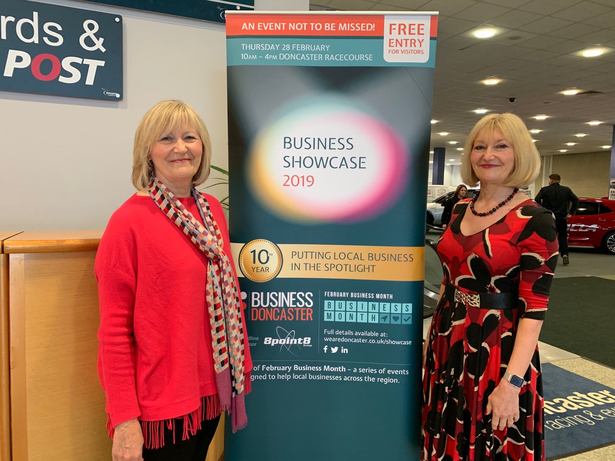 Jacqy and Mandy ready to go at the #DNShowcase19!