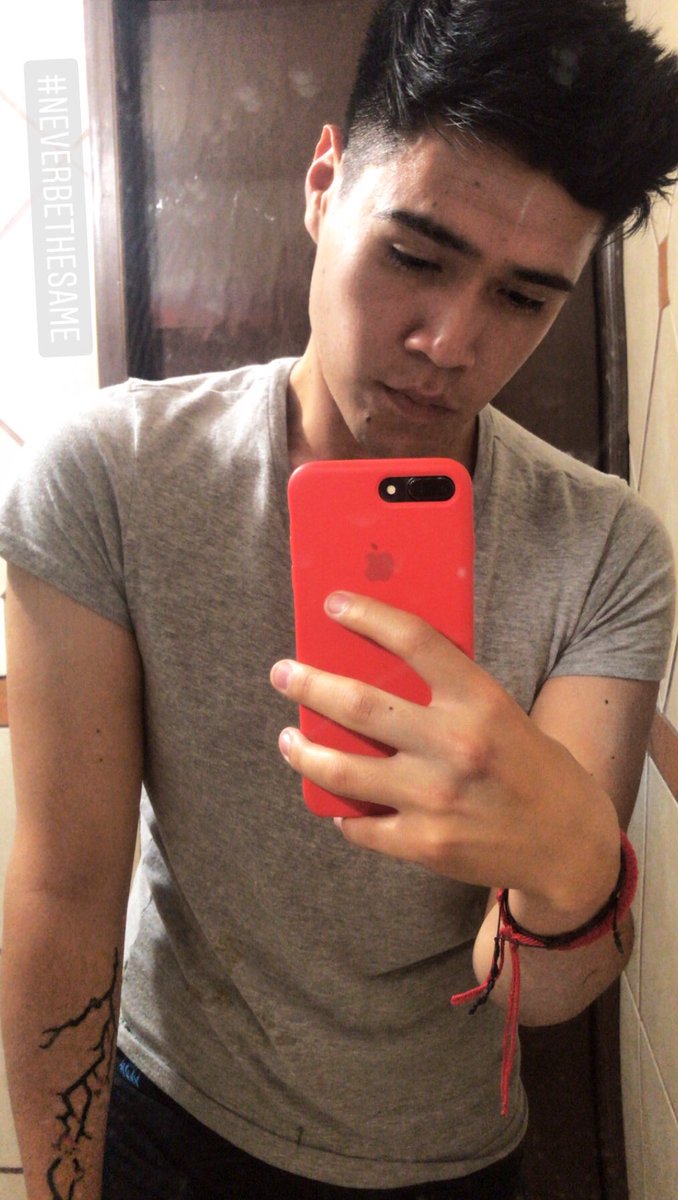 betocobec's tweet photo. #NeverBeTheSame https://t.co/chZLAZLLe9