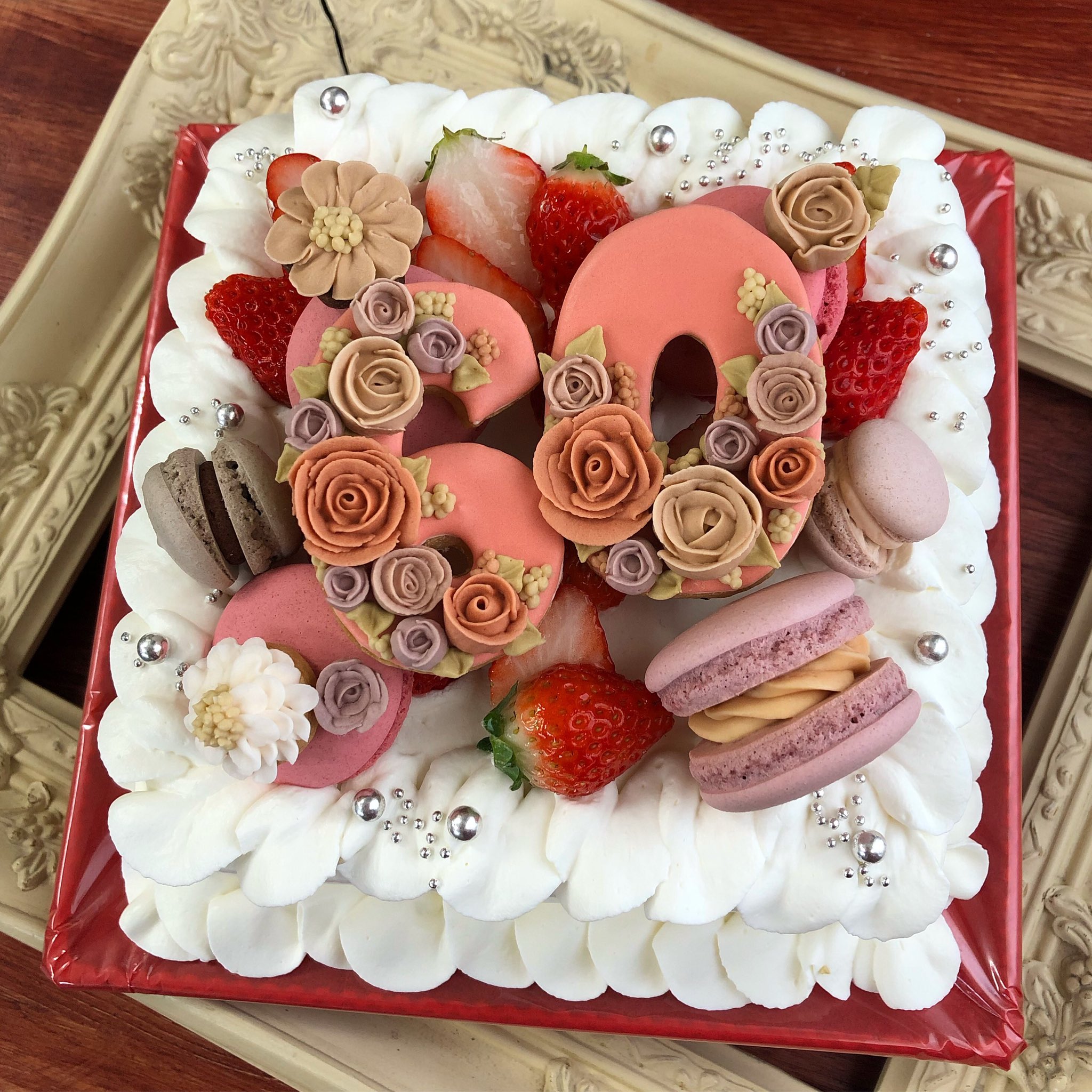 Twitter 上的 Alterego Cuisine 還暦のお祝いに バースデーケーキ アルテレゴキュイジーヌ 還暦祝い アイシングクッキー T Co Dqkojshgun Twitter