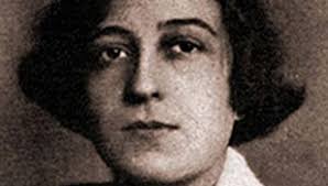 55/ Germaine Dulas - French director of avant-garde cinema. "THE SMILING MADAM BEUDET" (1922), THE SEASHELL AND THE CLERGYMAN (1928). Began her own production company Delia Film.  Writer for LA FRONDE.Later had long association with Pathe and Gaumont.