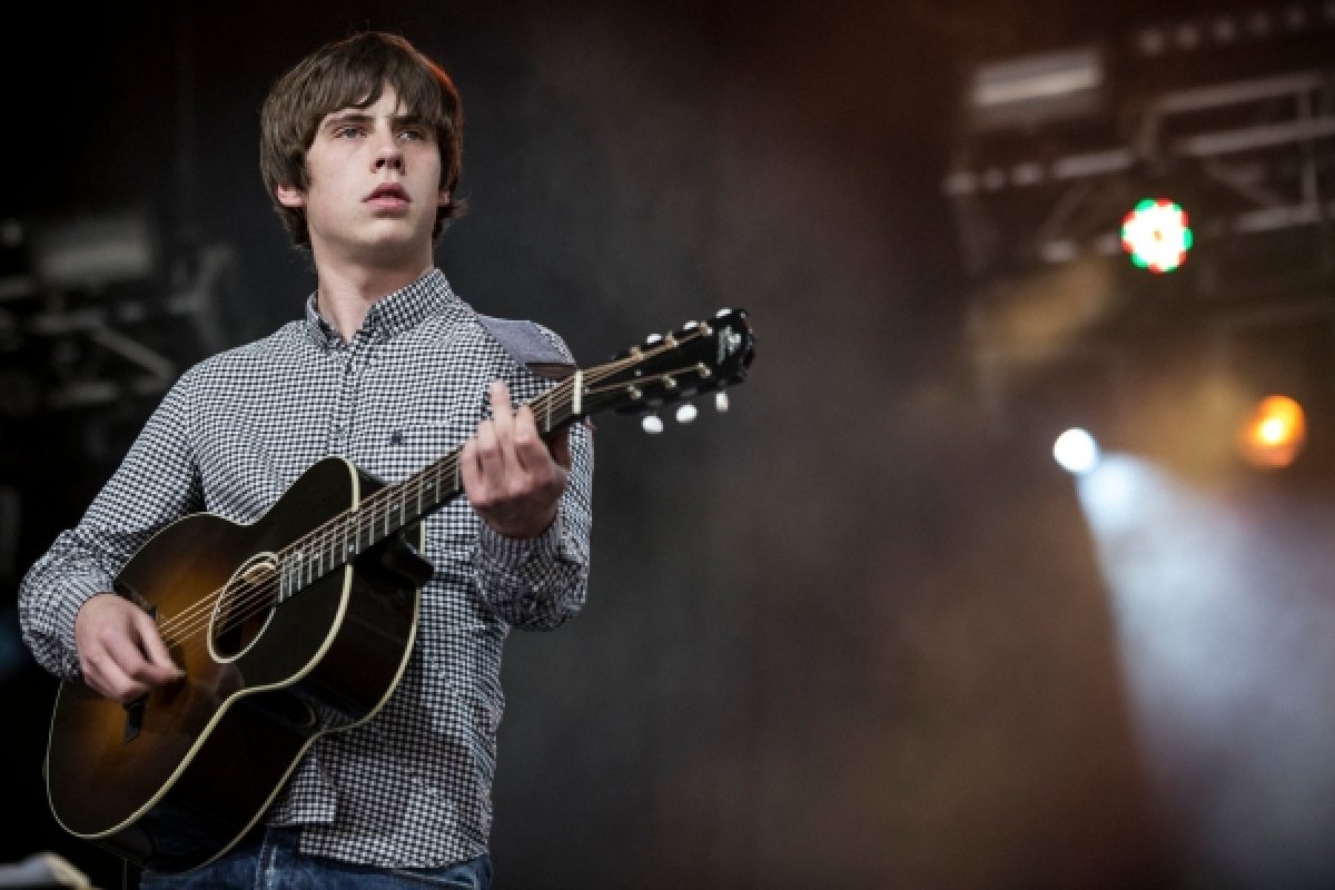 It\s English musician, Jake Bugg\s birthday today!
Happy 25th birthday  