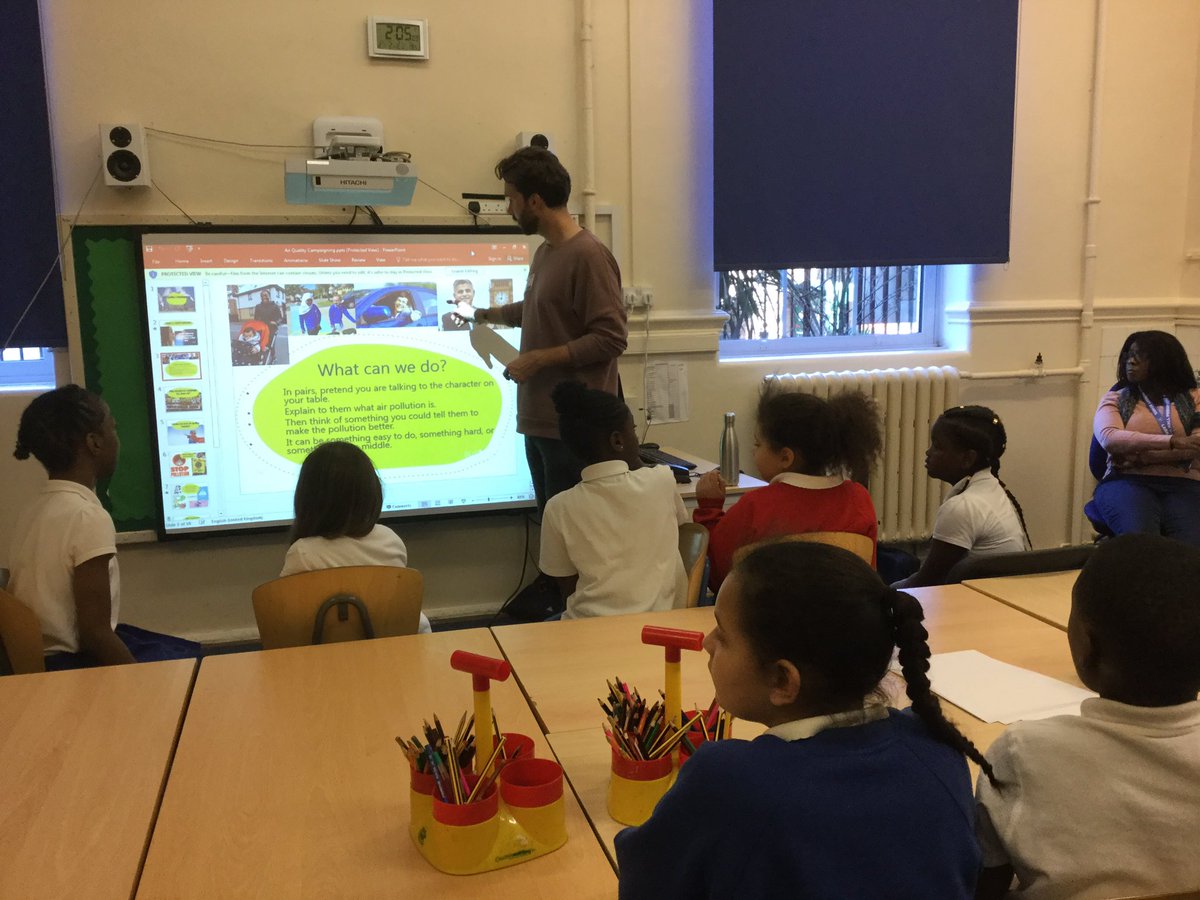 LarkHallPrimary's tweet photo. Green Team continued their work with @Lambethsustrans to reduce air pollution yesterday by making posters campaigning for people to find clean ways to travel to school 🌳🚲🛴🚶🏾♀️ #cleanair #lhgreenteam #lhstu #lhcake https://t.co/ge6q1EqCoY