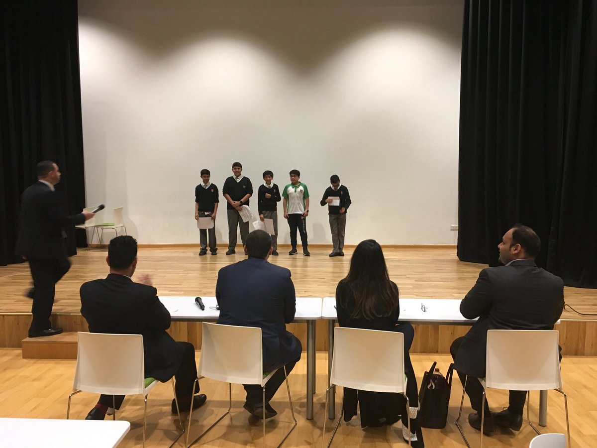 BusinessNsb's tweet photo. First group presentations ⁦@GEMS_NSB⁩ #appinaday https://t.co/J7G6nNsPt4