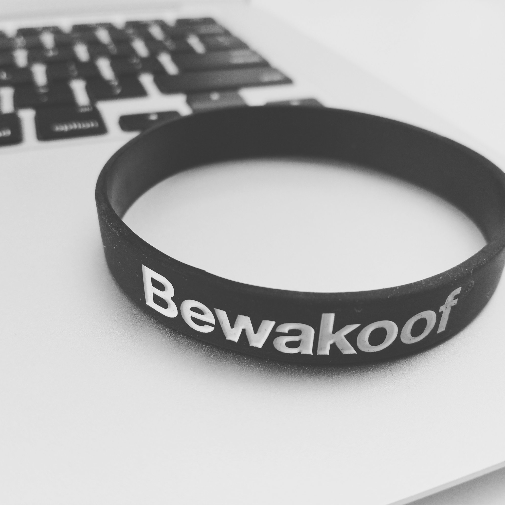 Bewakoof wristband sales price