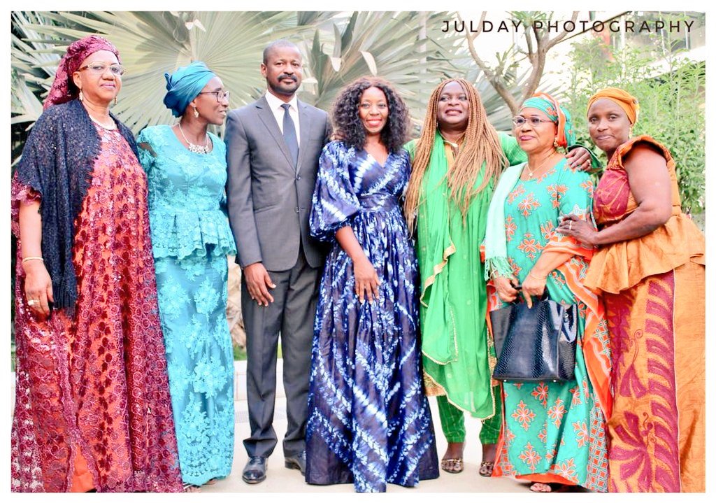 MadameDigitale's tweet photo. HE Moustapha Mamy Diaby Minister of #Telecoms & #Digital Economy w/@WAFRICA_Guinee Director @FatouSouareHann, @MadameDigitale Director @MariamTendou, Ms #MaladoKaba Guinea's Former Minister of Economy & #Finances, Ms Deo Balde Former Minister of #Commerce & #WAFRICA Board members https://t.co/RzH5vxAGXV